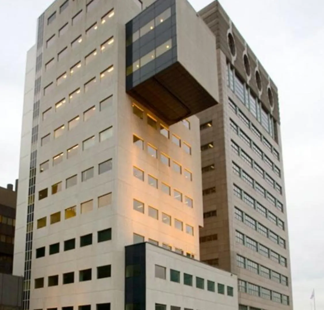 The James Rotterdam Otel